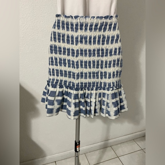 EUC Veronica Beard Aloya Smocked Skirt - Ecru Multi - Size Small - Picture 6 of 13